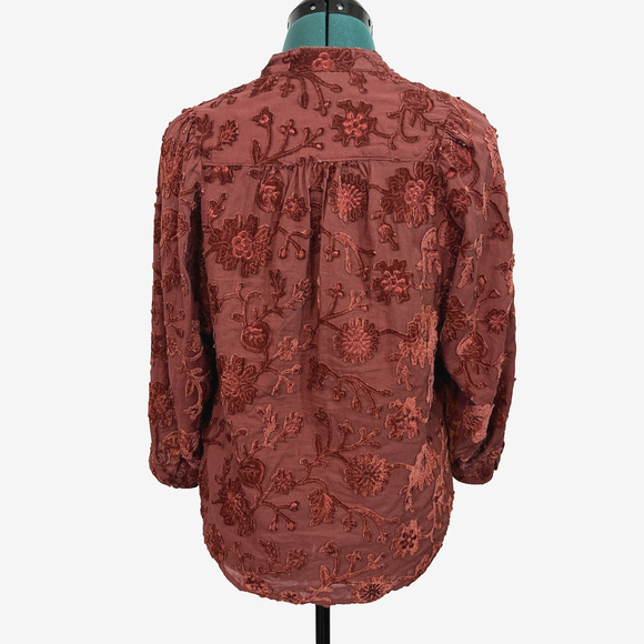 Anthropologie Pilcro Size XS Velvet Floral Applique Button Down Top Red Relaxed - Picture 4 of 8